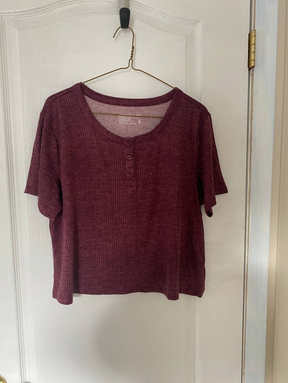 Women’s Jockey Maroon Ribbed T Shirt with Front Buttons Size XL